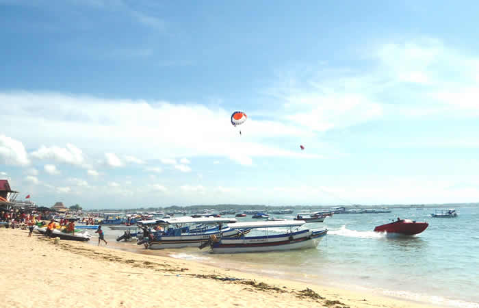 We provide Ngurah Rai International Airport, Denpasar (DPS) pick-up and drop-off services to Tanjung Benoa, along with reliable inter-hotel transfers to all destinations in Bali, East Java, Central Java, Yogyakarta, West Java, Jakarta, Banten, private car and van rental with driver in a range of well-maintained, air-conditioned vehicles, including Toyota Avanza 5-seater car, Toyota Innova 6-seater car, and Toyota Hiace 14-seater van to suit your travel needs.