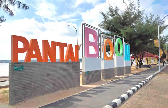 We provide Ngurah Rai International Airport, Denpasar (DPS), Bali pick-up and drop-off services to Tuban, East Java, along with reliable inter-hotel transfer to all destinations in Bali, East Java, Central Java, Yogyakarta, West Java, Jakarta, Banten, private car and van rental with driver in a range of well-maintained, air-conditioned vehicles, including Toyota Avanza 5-seater car, Toyota Innova 6-seater car, and Toyota Hiace 14-seater van to suit your travel needs.